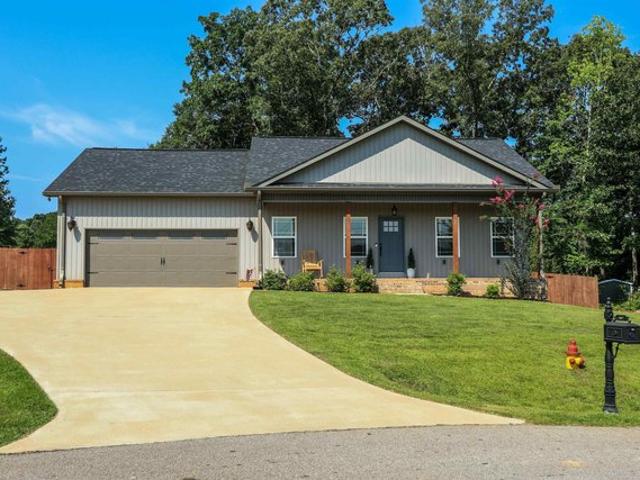 House for sale in Anniston, Alabama