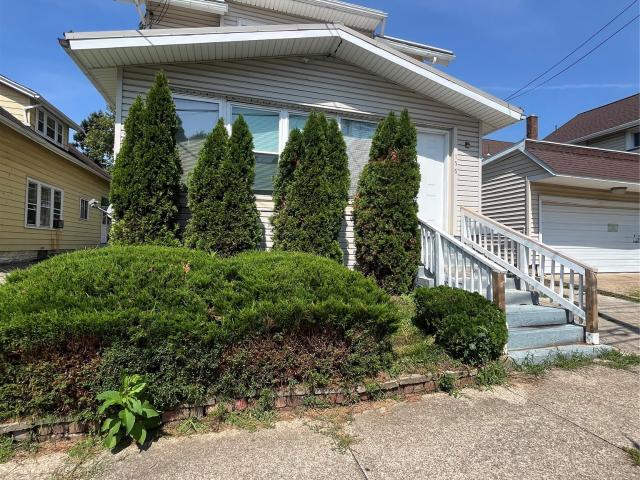 House for sale in Erie, Pennsylvania