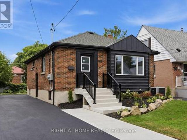 Property for sale in Ancaster, Ontario