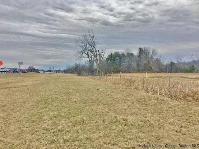 Land for sale in Hannacroix, New York