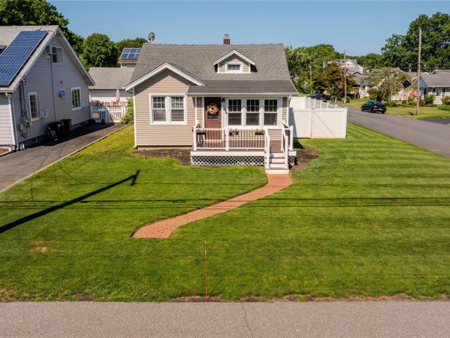 House for sale in Bohemia, New York