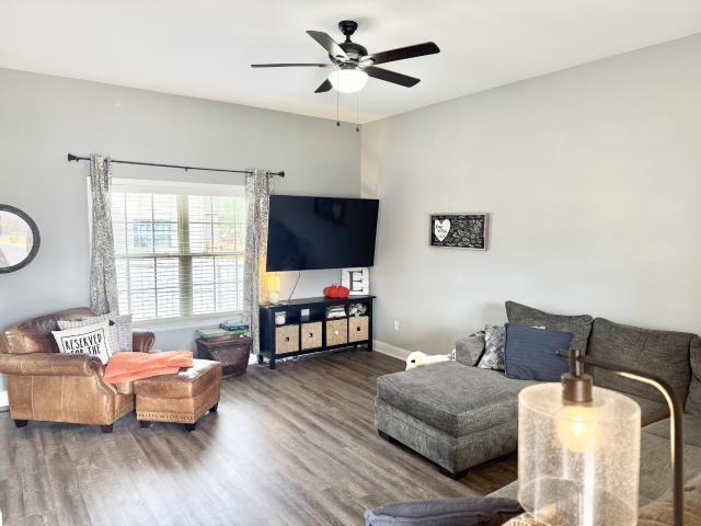 House for sale in Pleasant View, Middle Tennessee