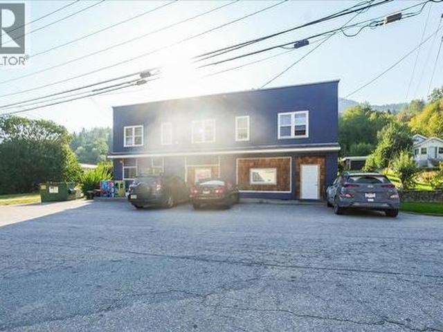 Property for sale in Warfield, British Columbia