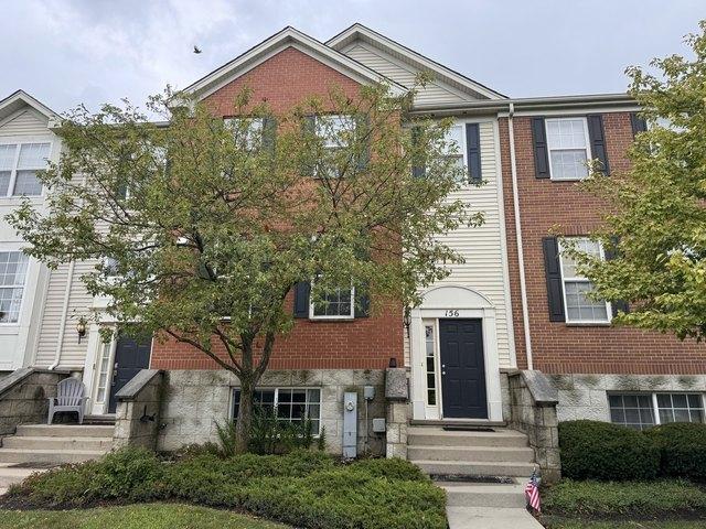 Condo for sale in Gilberts, Illinois