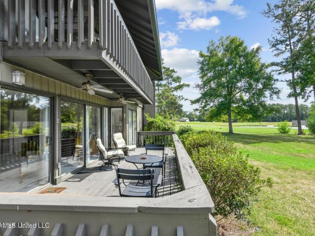 Condo for sale in Diamondhead, Mississippi