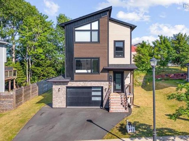 House for sale in Thistle Grove, Bedford