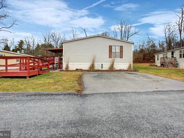 House for sale in New Oxford, Pennsylvania