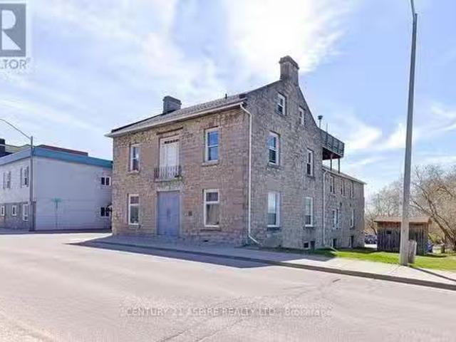 House for sale in Pembroke, Ontario