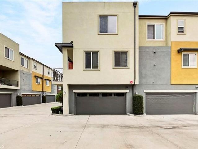 Townhouse for sale in Brea, California