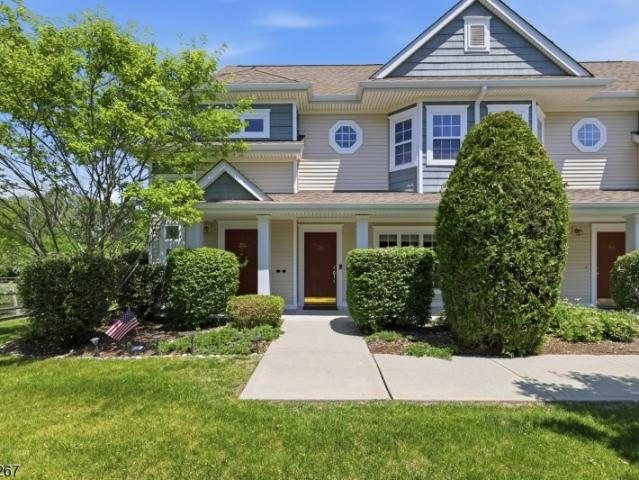 Condo for sale in Allamuchy, New Jersey