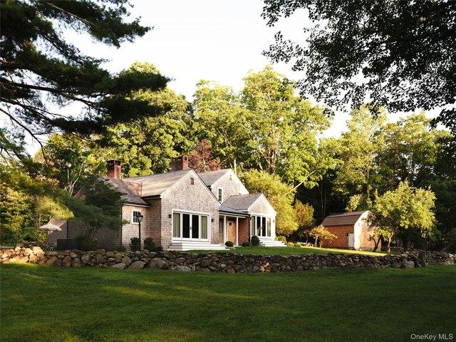 House for sale in Pound Ridge, New York