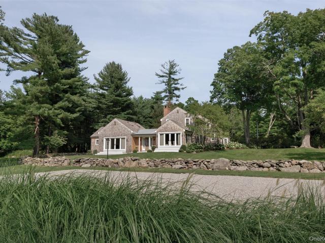 House for sale in Town of Pound Ridge, Westchester County
