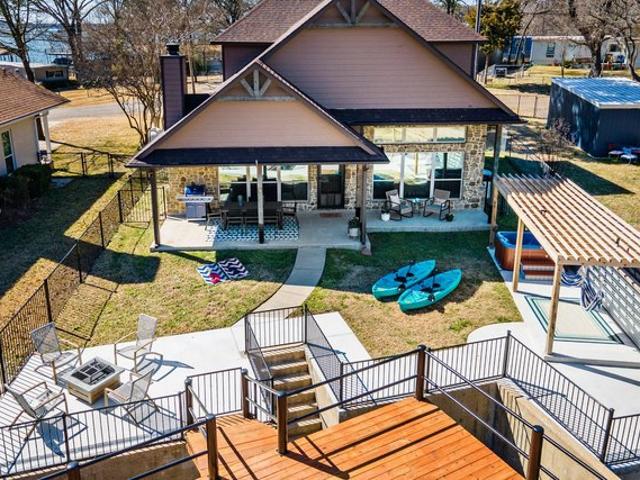 House for sale in Mabank, Texas