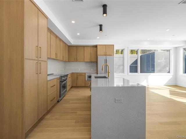 Condo for sale in Dobbs Ferry, New York