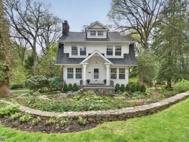House for sale in Mountain Lakes, New Jersey