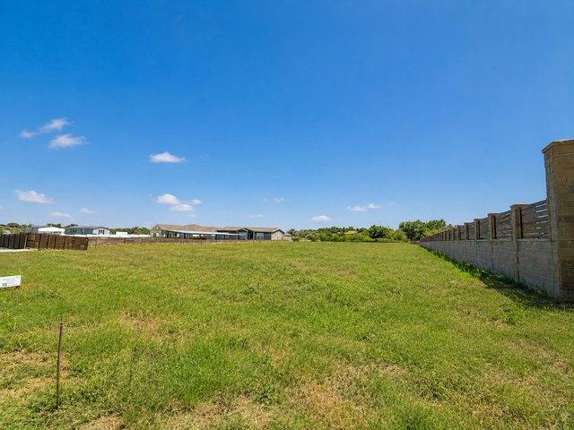 Land for sale in Lockhart, Texas