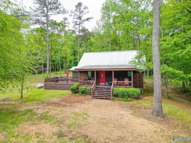 House for sale in Flat Rock, Alabama