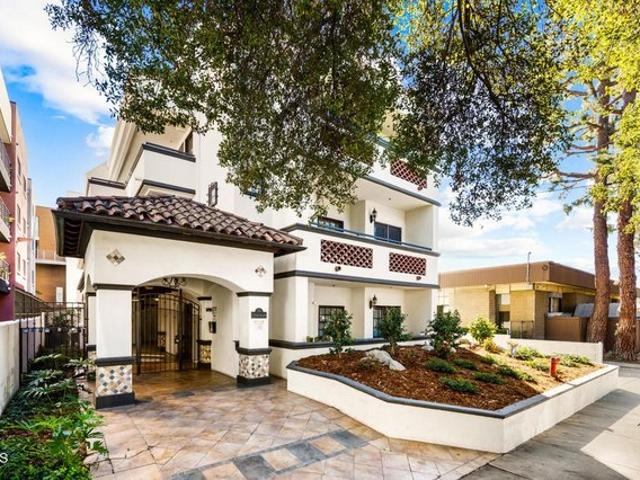 Condo for sale in Pasadena, Los Angeles County