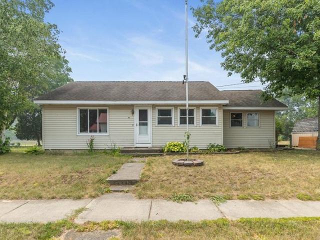 House for sale in Barryton, Michigan