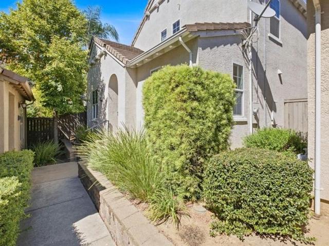Townhouse for sale in Roseville, California