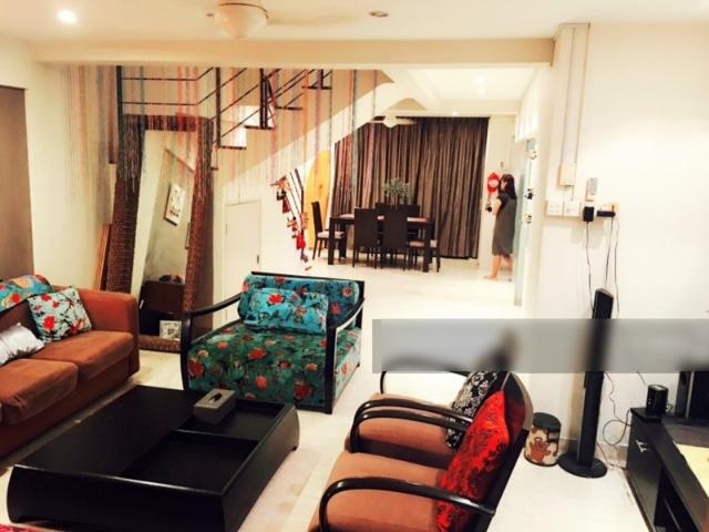 Apartment for sale in 19 North East, Hougang