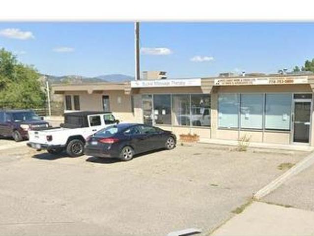 Commercial for rent in Winfield, British Columbia
