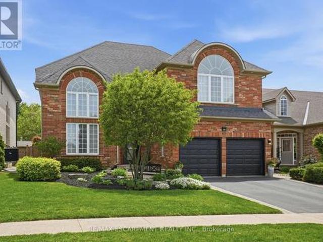 House for sale in Ancaster, Ontario