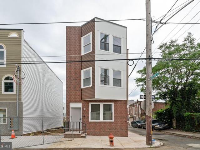 House for sale in Philadelphia, Pennsylvania