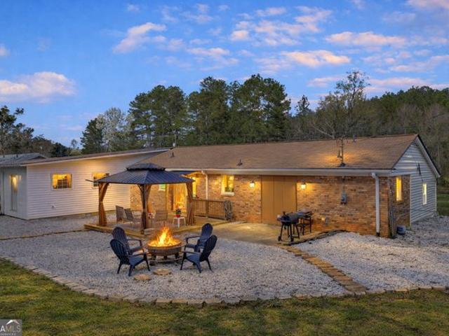 House for sale in Toccoa, Georgia