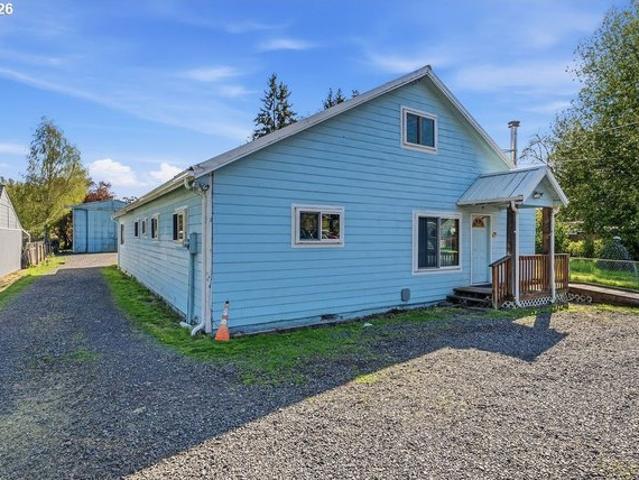 House for sale in Kelso, Washington
