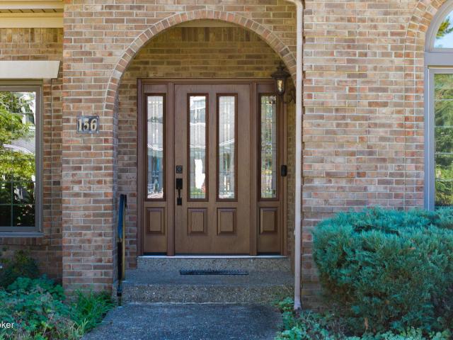 House for sale in Mount Washington, Bullitt County
