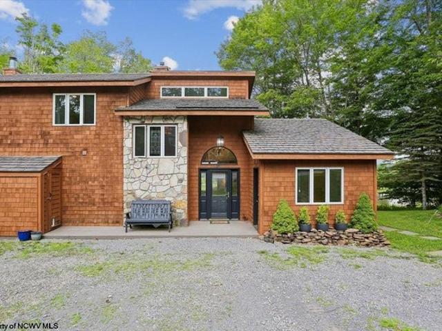 Condo for sale in Davis, West Virginia