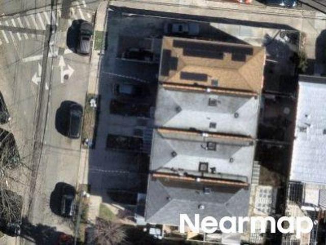 House for sale in Queens, Arverne