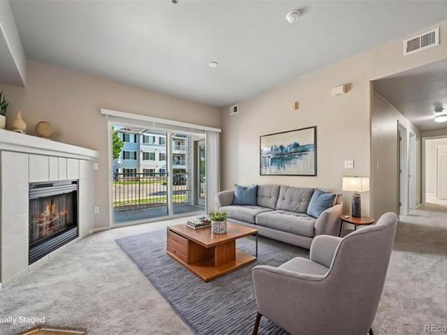 Condo for sale in Arapahoe, Colorado