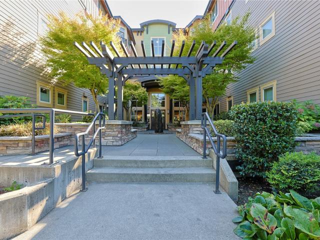 Condo for sale in Verdeaux, Bothell