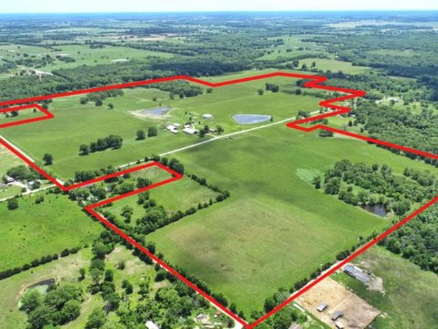 House for sale in El Dorado Springs, Missouri