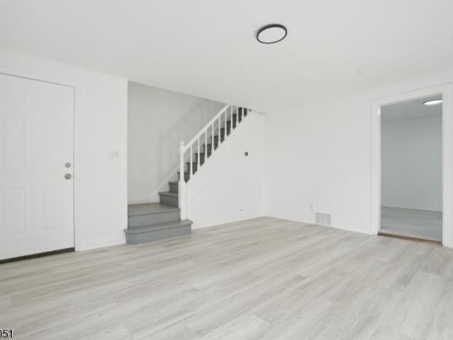 House for sale in Hillside, New Jersey