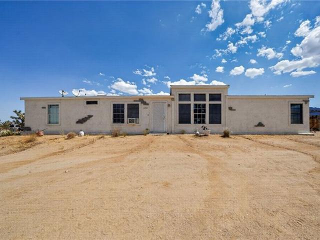 House for sale in Yucca, Arizona