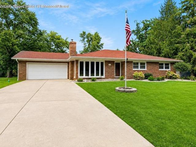 House for sale in Dyer, Indiana