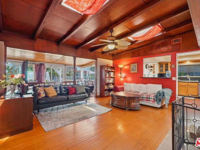 House for sale in Lake Balboa Neighborhood Council District, Canoga Park