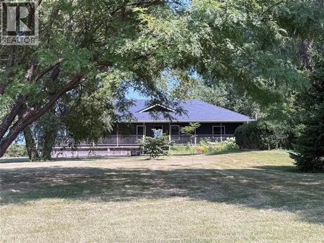 House for sale in Ontario