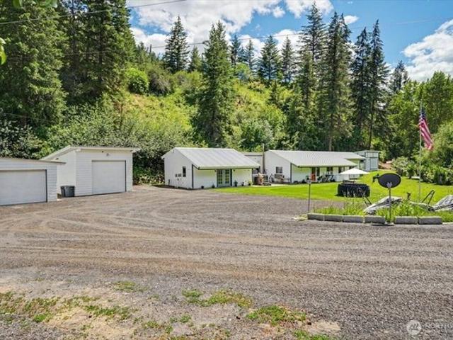 House for sale in Cashmere, Washington