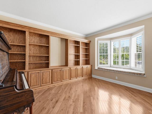 Townhouse for sale in Moon, Pennsylvania