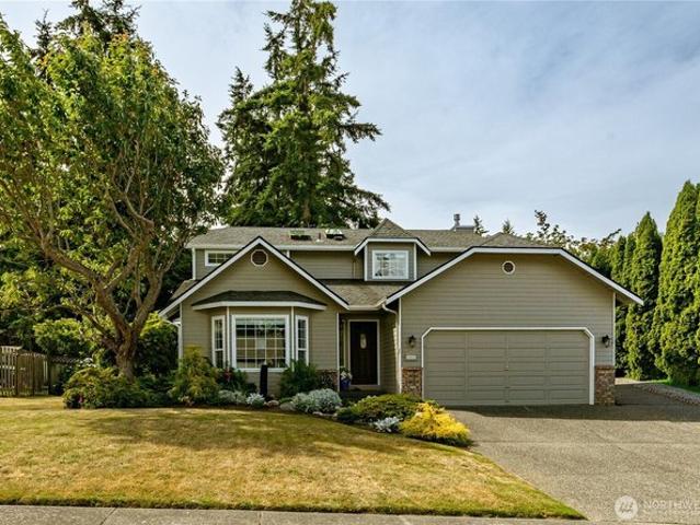 House for sale in Oak Harbor, Washington