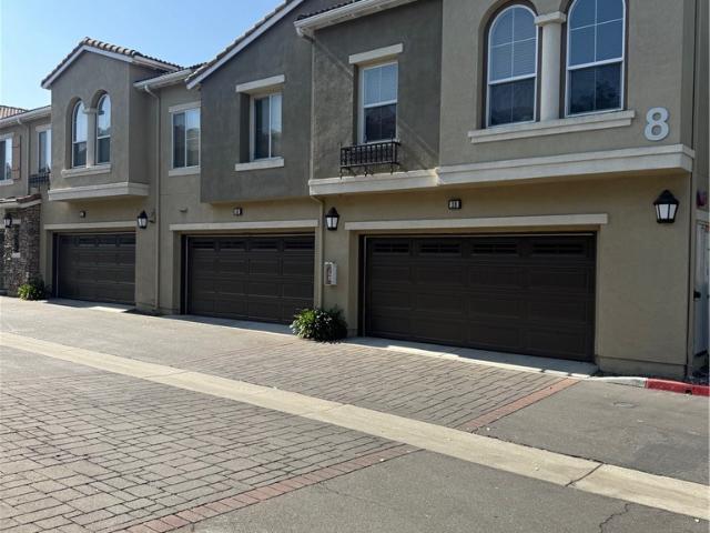 Condo for sale in Fontana