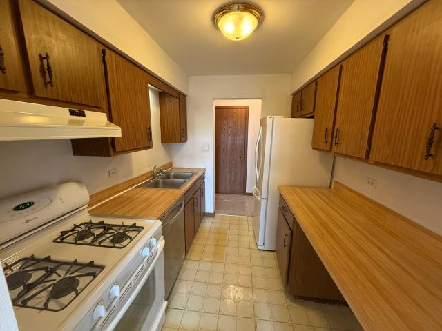 Condo for sale in Oak Forest, Illinois