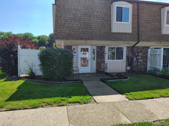 Condo for sale in Taylor, Michigan