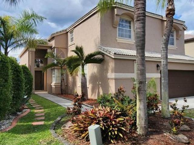 House for sale in Pembroke Pines, Florida