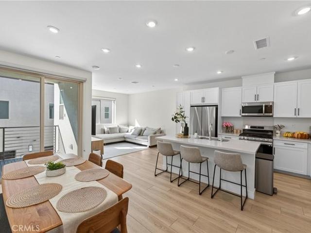 Condo for sale in Placentia, California
