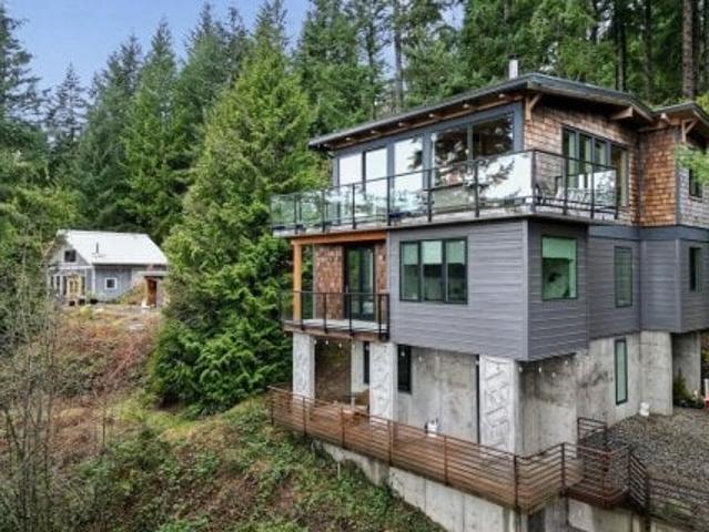 Property for sale in Gibsons, British Columbia